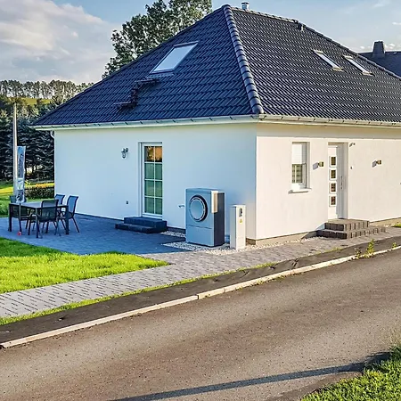 Holiday home Amazing In Aue-bad Schlema With Kitchen *